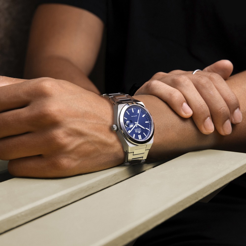 LOTUS MEN'S BLUE AUTOMATIC STAINLESS STEEL WATCH BRACELET 18999/2
